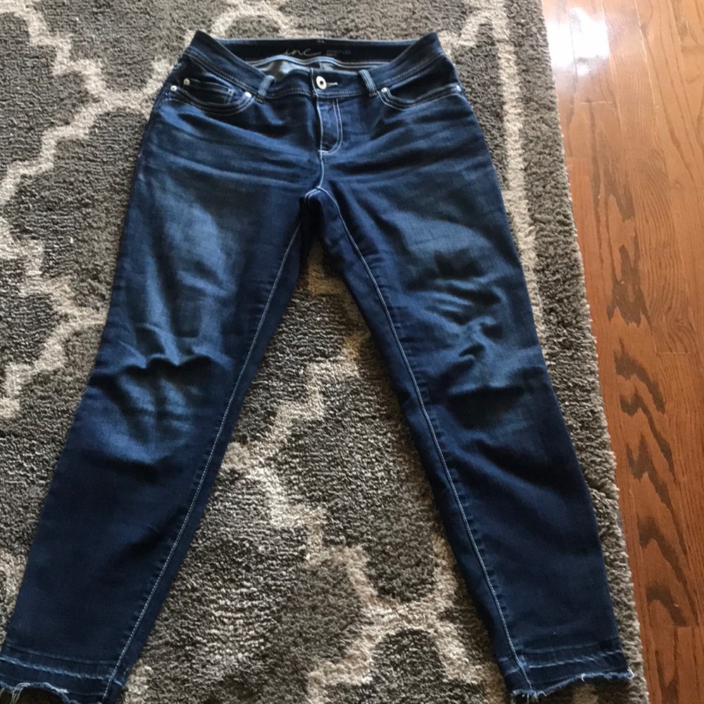 Inc skinny leg curvy fit jeans size 6 $25